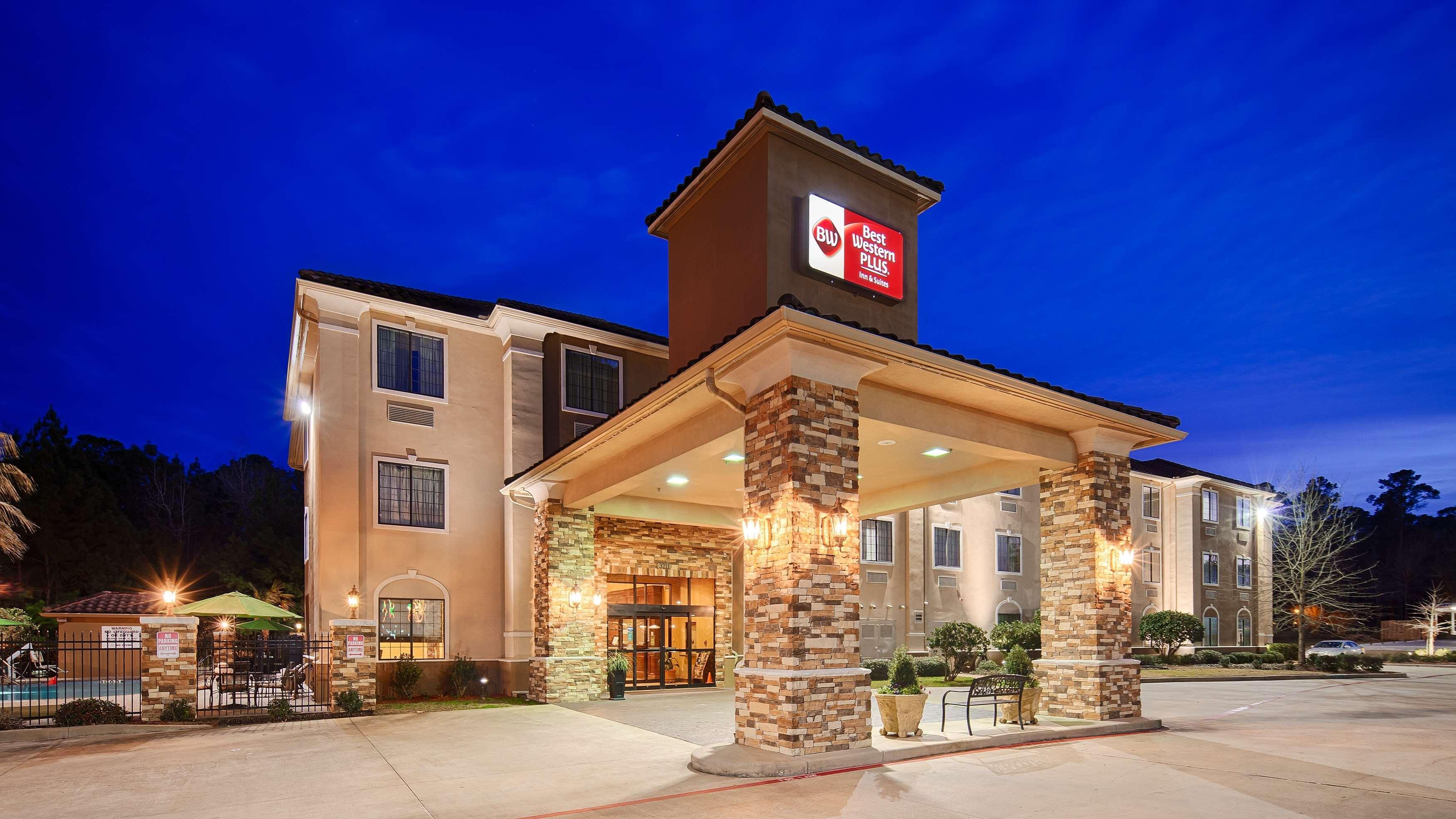 Best Western Plus Crown Colony Inn & Suites Lufkin Eksteriør bilde