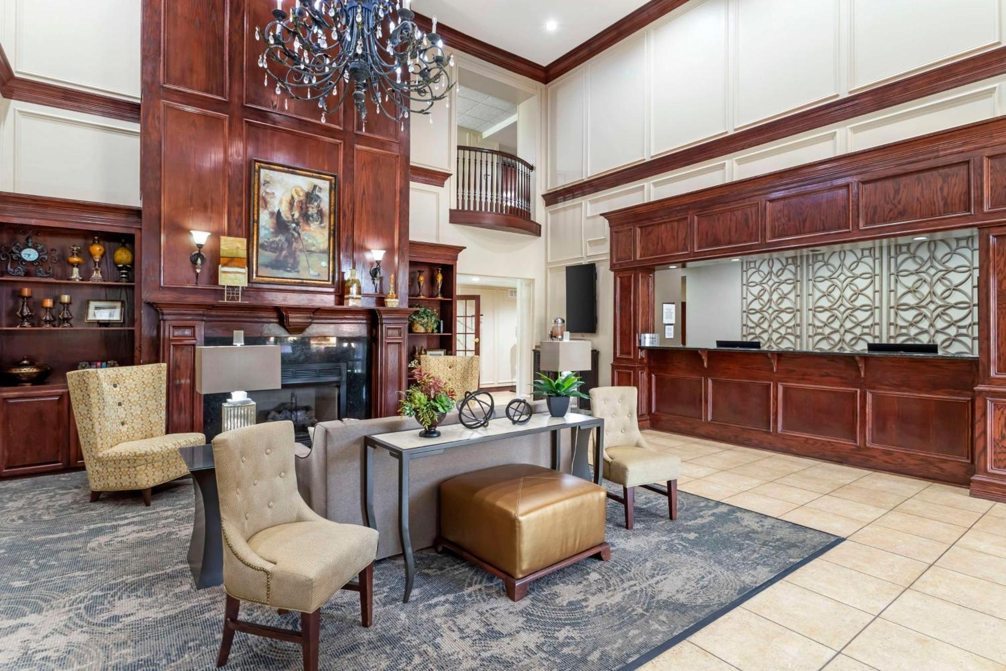 Best Western Plus Crown Colony Inn & Suites Lufkin Eksteriør bilde