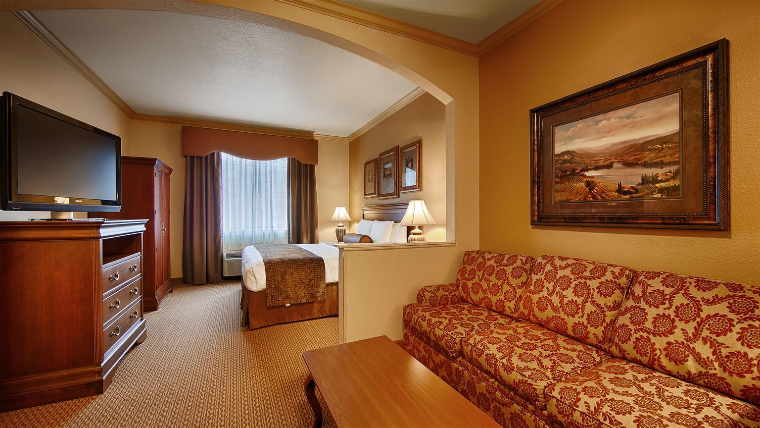 Best Western Plus Crown Colony Inn & Suites Lufkin Eksteriør bilde