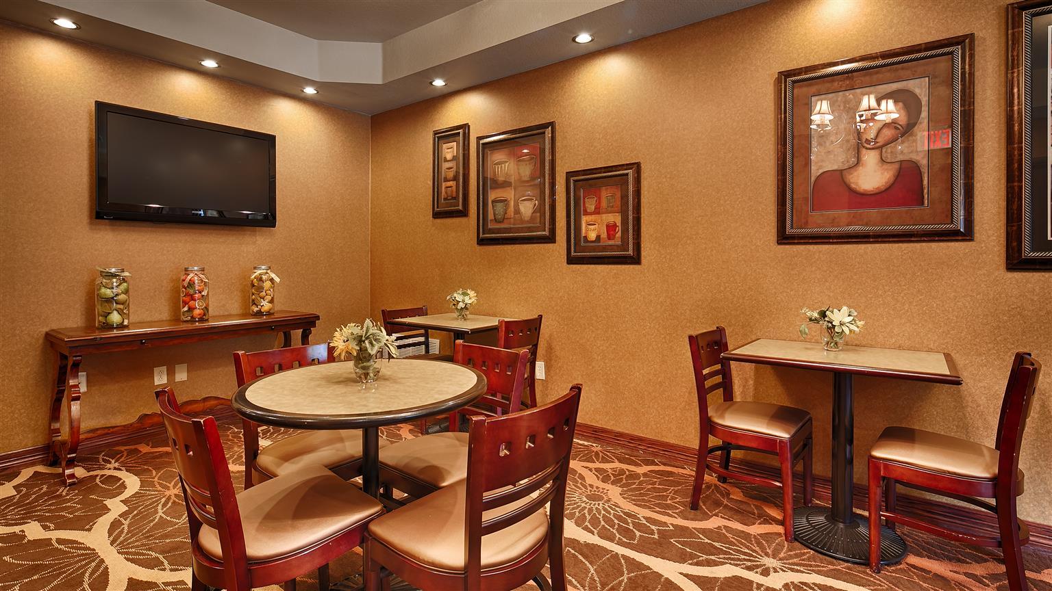 Best Western Plus Crown Colony Inn & Suites Lufkin Eksteriør bilde